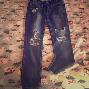 American Eagle destroyed jeggings